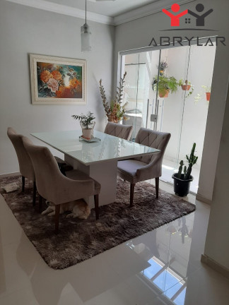 Imagem Sobrado com 3 Quartos à Venda, em Jardim Florestal - Jundiaí Imagem Sobrado com 3 Quartos à Venda, em Jardim Florestal - Jundiaí