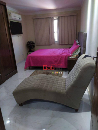 Imagem Casa de Condomínio com 4 Quartos à Venda, 216 m² em São José - São Pedro Da Aldeia