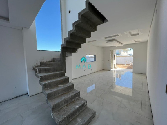 Imagem Sobrado com 2 Quartos à Venda, 110 m² em Ingleses Do Rio Vermelho - Florianópolis Imagem Sobrado com 2 Quartos à Venda, 110 m² em Ingleses Do Rio Vermelho - Florianópolis