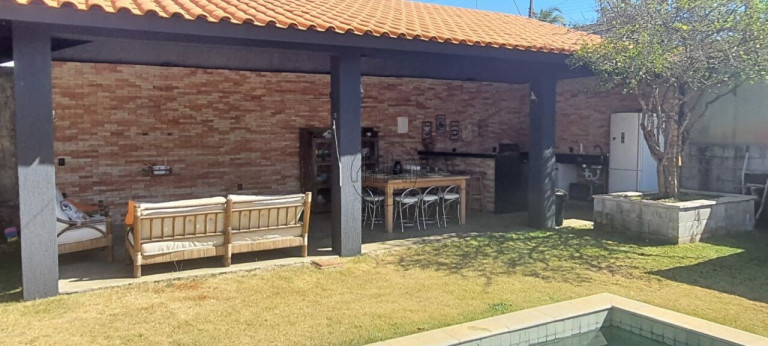 Imagem Casa com 4 Quartos à Venda, 250 m² em Setor Habitacional Arniqueira (águas Claras) - Brasília Imagem Casa com 4 Quartos à Venda, 250 m² em Setor Habitacional Arniqueira (águas Claras) - Brasília