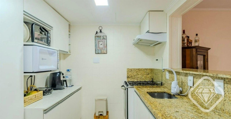 Imagem Casa de Condomínio com 3 Quartos à Venda,  em Ipanema - Porto Alegre