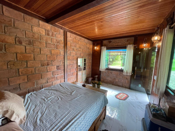 Imagem Chácara com 4 Quartos à Venda, 3 m² em Centro - Itatiaiuçu