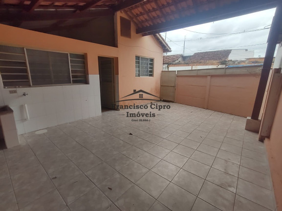 Imagem Casa com 2 Quartos para Alugar, 100 m² em Vila Eliana Maria - Vila Molica - Guaratinguetá
