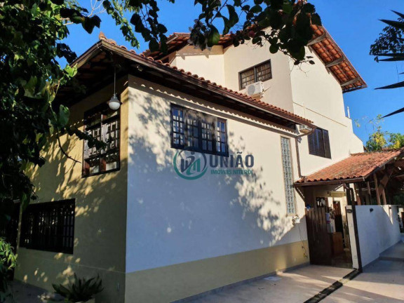 Imagem Casa com 4 Quartos à Venda, 280 m² em Piratininga - Niterói