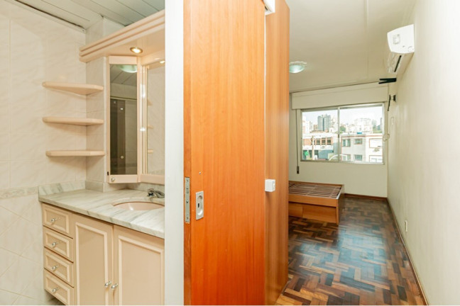 Imagem Apartamento com 2 Quartos à Venda, 94 m² em Auxiliadora - Porto Alegre Imagem Apartamento com 2 Quartos à Venda, 94 m² em Auxiliadora - Porto Alegre