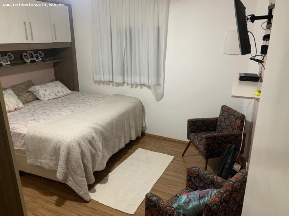 Imagem Casa com 3 Quartos à Venda, 200 m² em Interlagos - São Paulo