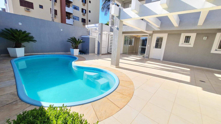 Imagem Sobrado com 5 Quartos à Venda, 267 m² em Marechal Rondon - Canoas