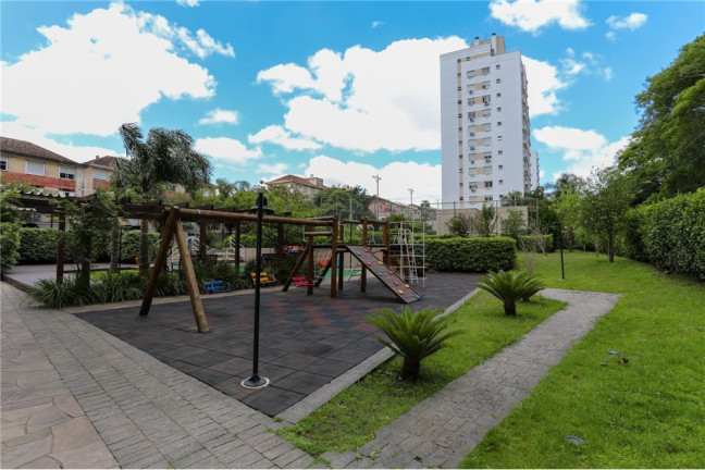 Imagem Apartamento com 2 Quartos à Venda, 69 m² em Jardim Lindóia - Porto Alegre
