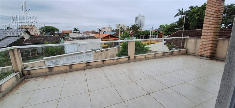 Imagem Sobrado com 4 Quartos à Venda, em Balneario Florida - Praia Grande Imagem Sobrado com 4 Quartos à Venda, em Balneario Florida - Praia Grande