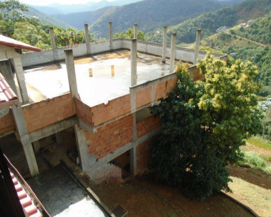 Imagem Casa com 4 Quartos à Venda, 300 m² em Golfe - Teresópolis Imagem Casa com 4 Quartos à Venda, 300 m² em Golfe - Teresópolis