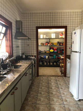 Imagem Casa com 4 Quartos à Venda, 720 m² em Jardim Samambaia - Ubatuba Imagem Casa com 4 Quartos à Venda, 720 m² em Jardim Samambaia - Ubatuba
