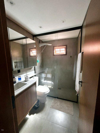 Imagem Sobrado com 3 Quartos para Alugar, 255 m² em Itacolomi - Balneário Piçarras