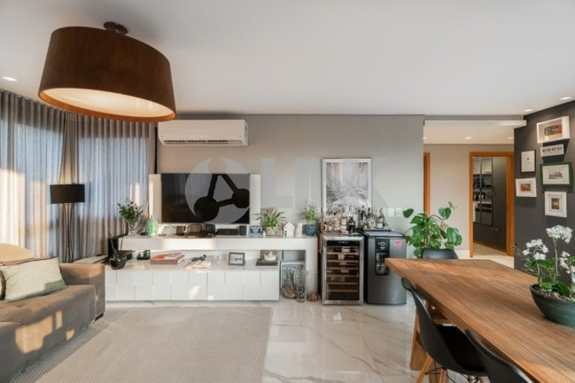 Imagem Apartamento com 3 Quartos à Venda, 139 m² em Auxiliadora - Porto Alegre Imagem Apartamento com 3 Quartos à Venda, 139 m² em Auxiliadora - Porto Alegre