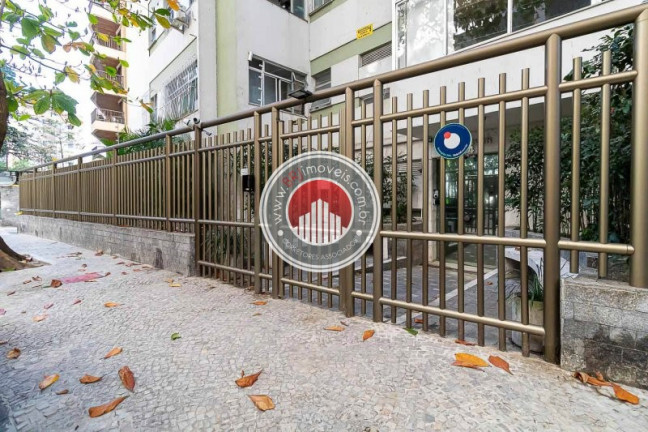 Imagem Apartamento com 4 Quartos à Venda, 155 m² em Lagoa - Rio De Janeiro Imagem Apartamento com 4 Quartos à Venda, 155 m² em Lagoa - Rio De Janeiro