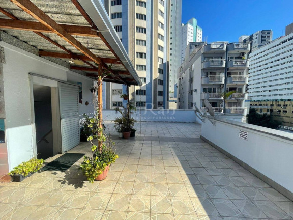 Kitnet com 1 Quarto à Venda, 20 m² em Centro - Balneário Camboriú