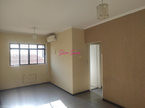 Apartamento com 2 Quartos à Venda, 73 m² em Embaré - Santos