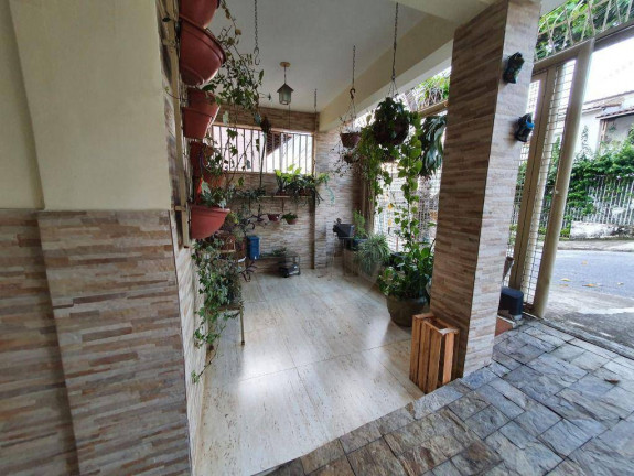 Imagem Casa com 3 Quartos à Venda, 216 m² em Paraíso - Belo Horizonte