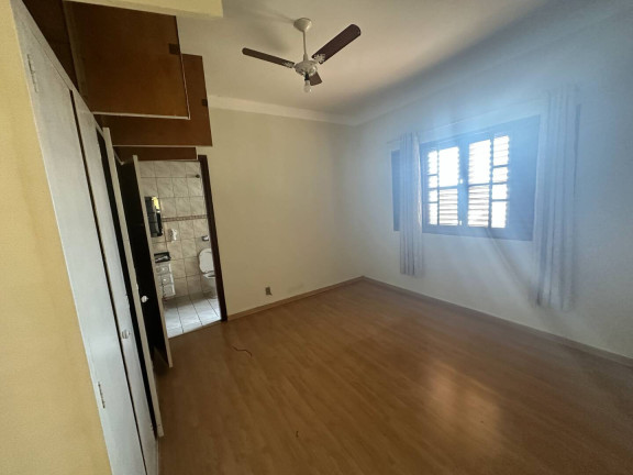Imagem Casa com 2 Quartos para Alugar, 400 m² em Centro - Botucatu Imagem Casa com 2 Quartos para Alugar, 400 m² em Centro - Botucatu