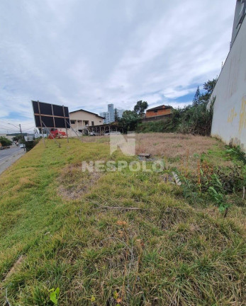 Imagem Terreno à Venda, em Iririú - Joinville Imagem Terreno à Venda, em Iririú - Joinville