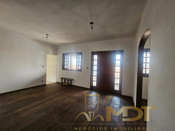 Imagem Casa com 4 Quartos à Venda, 232 m² em Copacabana - Belo Horizonte Imagem Casa com 4 Quartos à Venda, 232 m² em Copacabana - Belo Horizonte