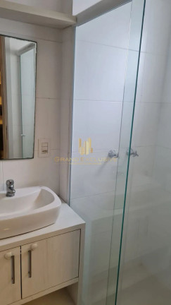 Imagem Apartamento com 3 Quartos à Venda, 123 m² em Centro - Balneário Camboriú Imagem Apartamento com 3 Quartos à Venda, 123 m² em Centro - Balneário Camboriú