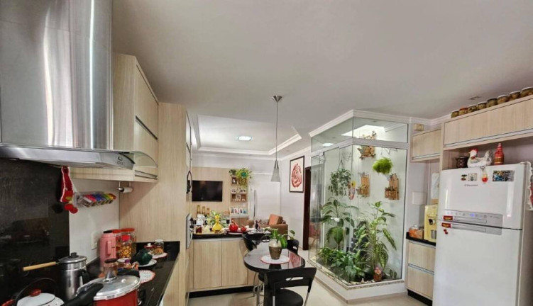 Imagem Casa com 3 Quartos à Venda, 194 m² em Centro - Balneário Barra Do Sul