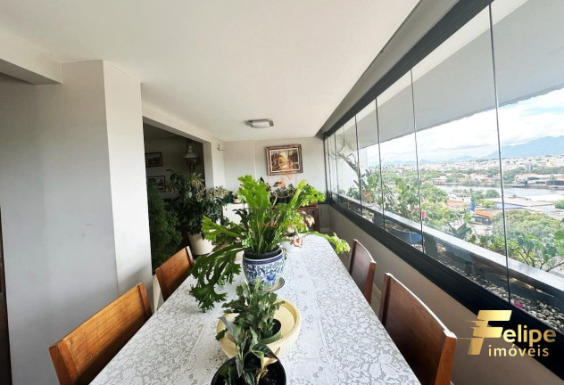 Imagem Imóvel com 4 Quartos à Venda, 250 m² em Praia Do Canto - Vitória Imagem Imóvel com 4 Quartos à Venda, 250 m² em Praia Do Canto - Vitória