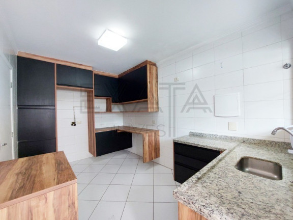 Imagem Imóvel com 3 Quartos à Venda, 182 m² em Jardim Das Vertentes - São Paulo