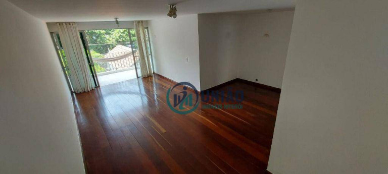 Foto do imóvel Apartamento com 3 Quartos à Venda, 136 m² em Ingá - Niterói