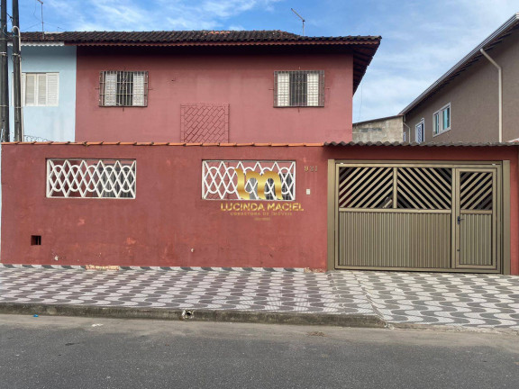 Casa com 2 Quartos à Venda,  em Maracanã - Praia Grande