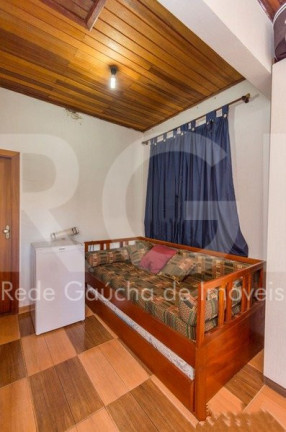 Imagem Casa com 3 Quartos à Venda, 250 m² em Menino Deus - Porto Alegre Imagem Casa com 3 Quartos à Venda, 250 m² em Menino Deus - Porto Alegre