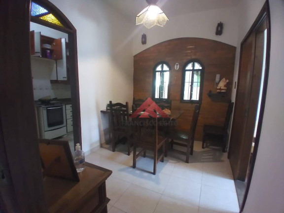 Imagem Casa com 3 Quartos para Alugar, 170 m² em Centro - São Gonçalo Imagem Casa com 3 Quartos para Alugar, 170 m² em Centro - São Gonçalo