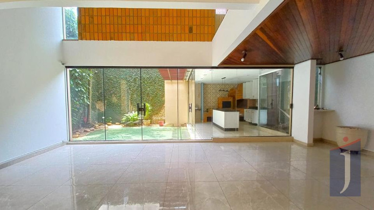Imagem Casa com 3 Quartos à Venda, 280 m² em Chácara Klabin - São Paulo Imagem Casa com 3 Quartos à Venda, 280 m² em Chácara Klabin - São Paulo