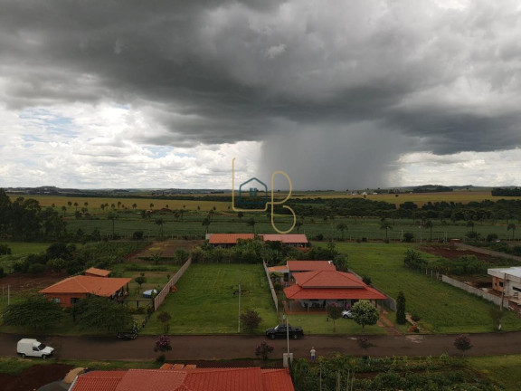 Chácara à Venda, 1.000 m² em Centro - Sertanópolis