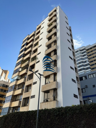 Imagem Imóvel com 3 Quartos à Venda, 181 m² em Caminho Das árvores - Salvador