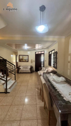 Imagem Casa com 4 Quartos à Venda, 198 m² em Paupina - Fortaleza