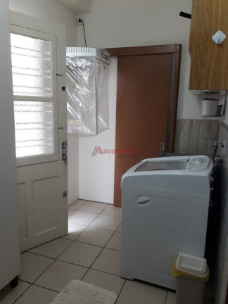 Imagem Casa com 7 Quartos à Venda, 384 m² em Nossa Senhora Do Rosário - Santa Maria Imagem Casa com 7 Quartos à Venda, 384 m² em Nossa Senhora Do Rosário - Santa Maria