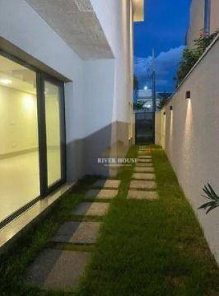 Imagem Sobrado com 3 Quartos à Venda, 230 m² em Jardim Imperial - Cuiabá