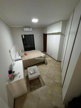 Imagem Casa com 5 Quartos à Venda, 290 m² em Parque Residencial Damha - São José Do Rio Preto Imagem Casa com 5 Quartos à Venda, 290 m² em Parque Residencial Damha - São José Do Rio Preto