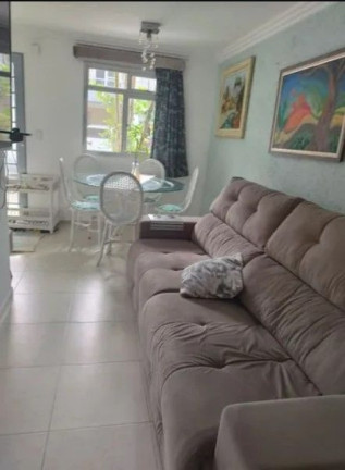 Imagem Casa com 3 Quartos à Venda, 168 m² em Alto Boqueirão - Curitiba Imagem Casa com 3 Quartos à Venda, 168 m² em Alto Boqueirão - Curitiba