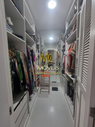Imagem Casa com 3 Quartos à Venda, 360 m² em Vila Da Rainha - Campos Dos Goytacazes