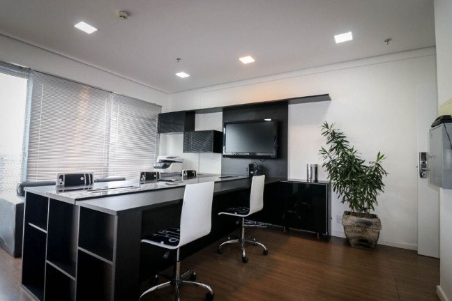Imagem Sala Comercial à Venda ou Locação, 40 m² em Anhangabaú - Jundiaí Imagem Sala Comercial à Venda ou Locação, 40 m² em Anhangabaú - Jundiaí