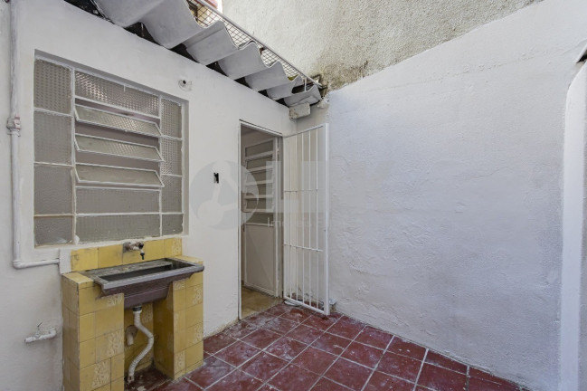 Imagem Apartamento com 2 Quartos à Venda, 44 m² em Centro Histórico - Porto Alegre Imagem Apartamento com 2 Quartos à Venda, 44 m² em Centro Histórico - Porto Alegre