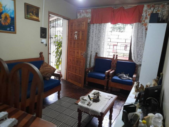 Imagem Casa com 3 Quartos à Venda, 135 m² em Vila Ipiranga - Porto Alegre Imagem Casa com 3 Quartos à Venda, 135 m² em Vila Ipiranga - Porto Alegre