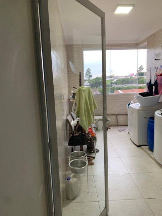 Imagem Casa com 3 Quartos à Venda, em Eldorado - Diadema Imagem Casa com 3 Quartos à Venda, em Eldorado - Diadema