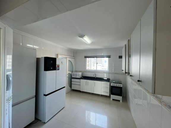 Imagem Apartamento com 3 Quartos à Venda, 182 m² em Centro - Balneário Camboriú Imagem Apartamento com 3 Quartos à Venda, 182 m² em Centro - Balneário Camboriú