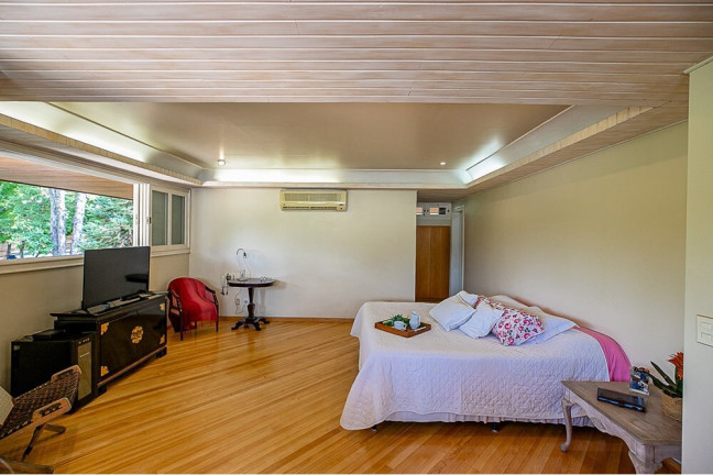 Imagem Casa com 4 Quartos à Venda, em Jardim Cordeiro - São Paulo Imagem Casa com 4 Quartos à Venda, em Jardim Cordeiro - São Paulo