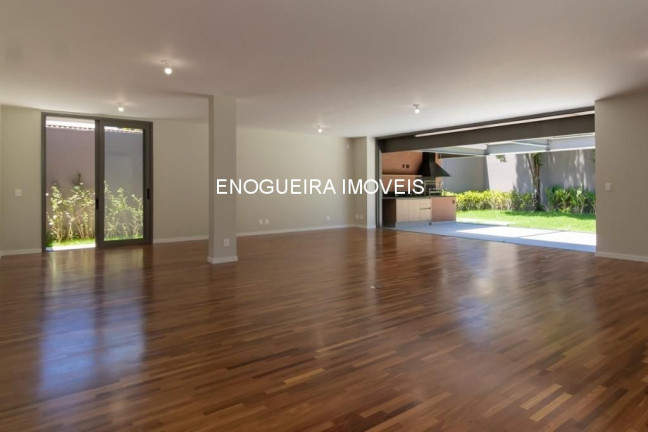 Imagem Sobrado com 4 Quartos à Venda, 370 m² em Alto De Pinheiros - São Paulo