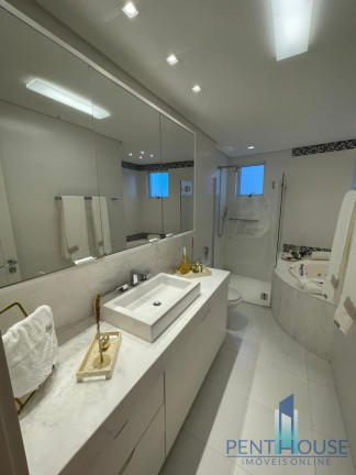 Imagem Apartamento com 3 Quartos à Venda, 256 m² em Centro - Balneário Camboriú Imagem Apartamento com 3 Quartos à Venda, 256 m² em Centro - Balneário Camboriú
