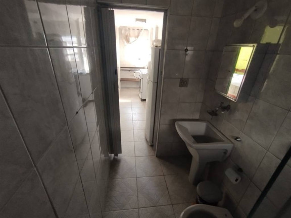 Imagem Kitnet com 1 Quarto à Venda, 32 m² em Guilhermina - Praia Grande Imagem Kitnet com 1 Quarto à Venda, 32 m² em Guilhermina - Praia Grande